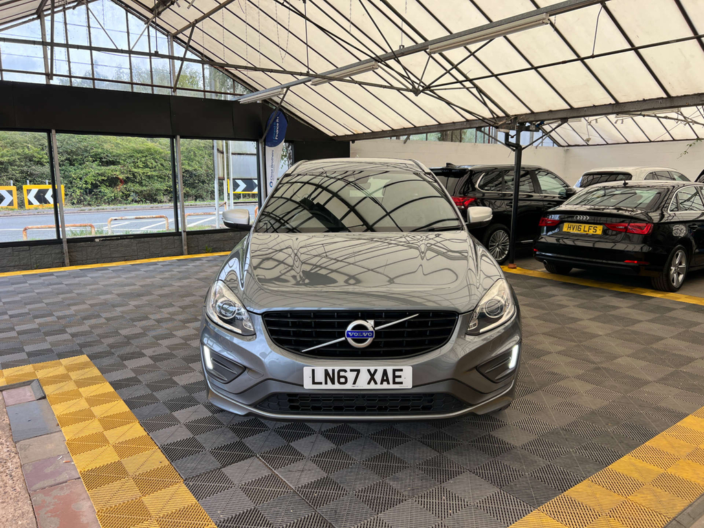 Volvo XC60 D4 R-design Lux Nav Grey #2