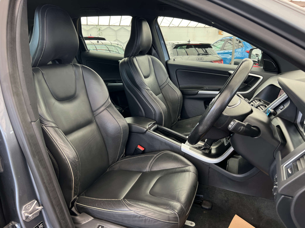 Volvo XC60 D4 R-design Lux Nav Grey #6