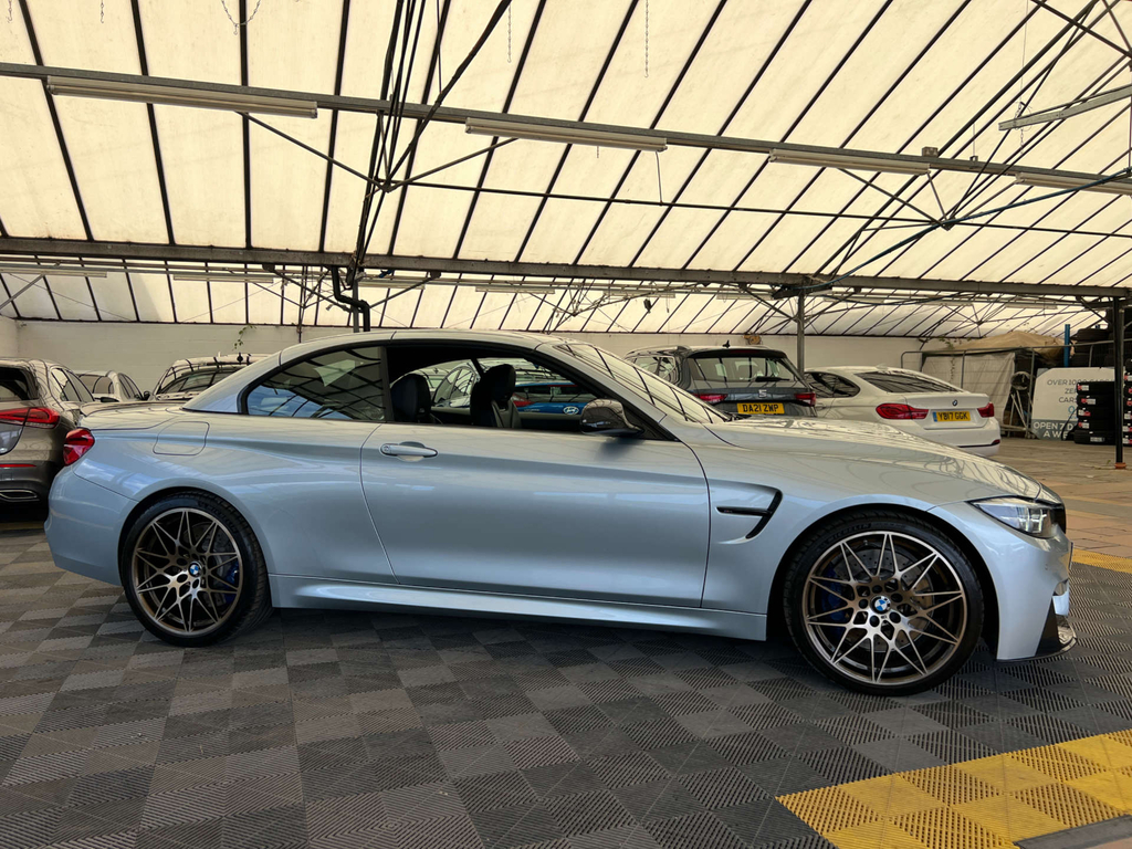BMW M4 Convertible Blue #2