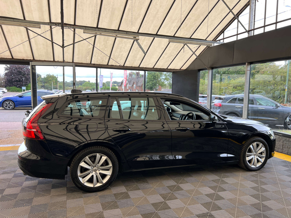 Volvo V60 Estate Black #5