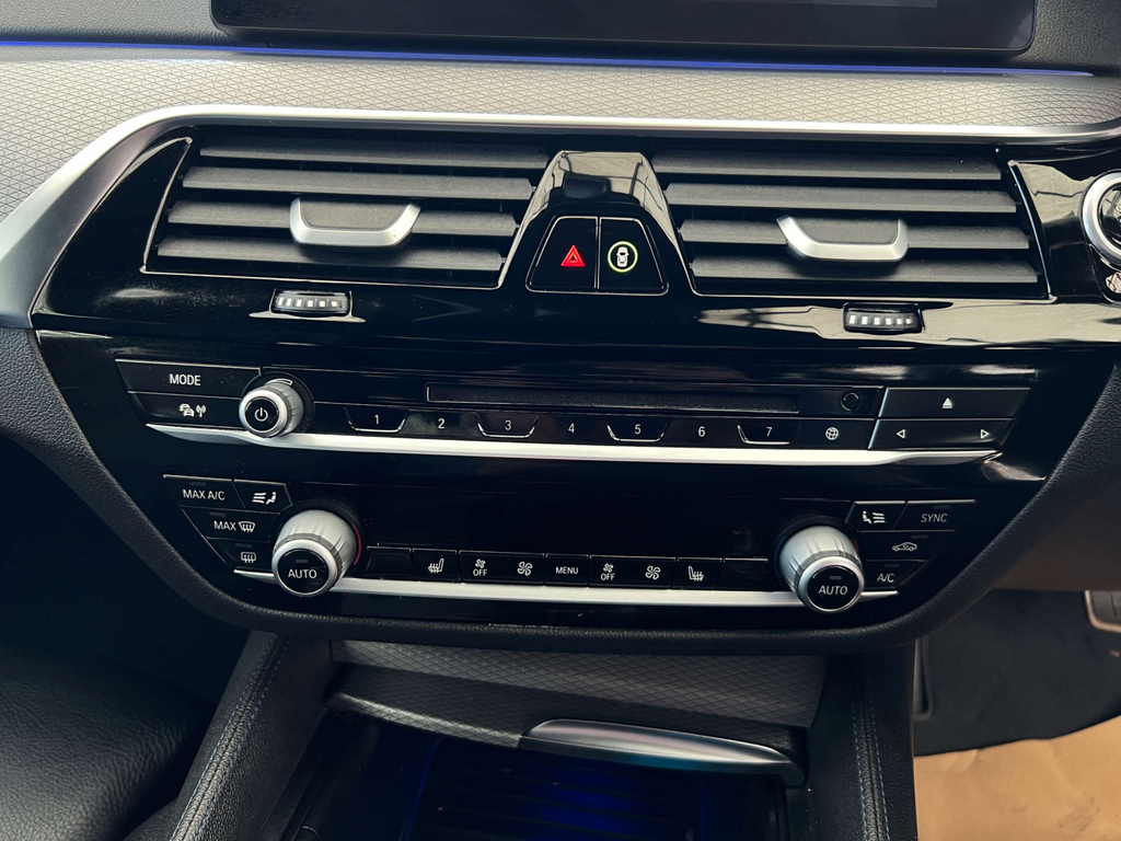 BMW 5 Series 520D M Sport #13