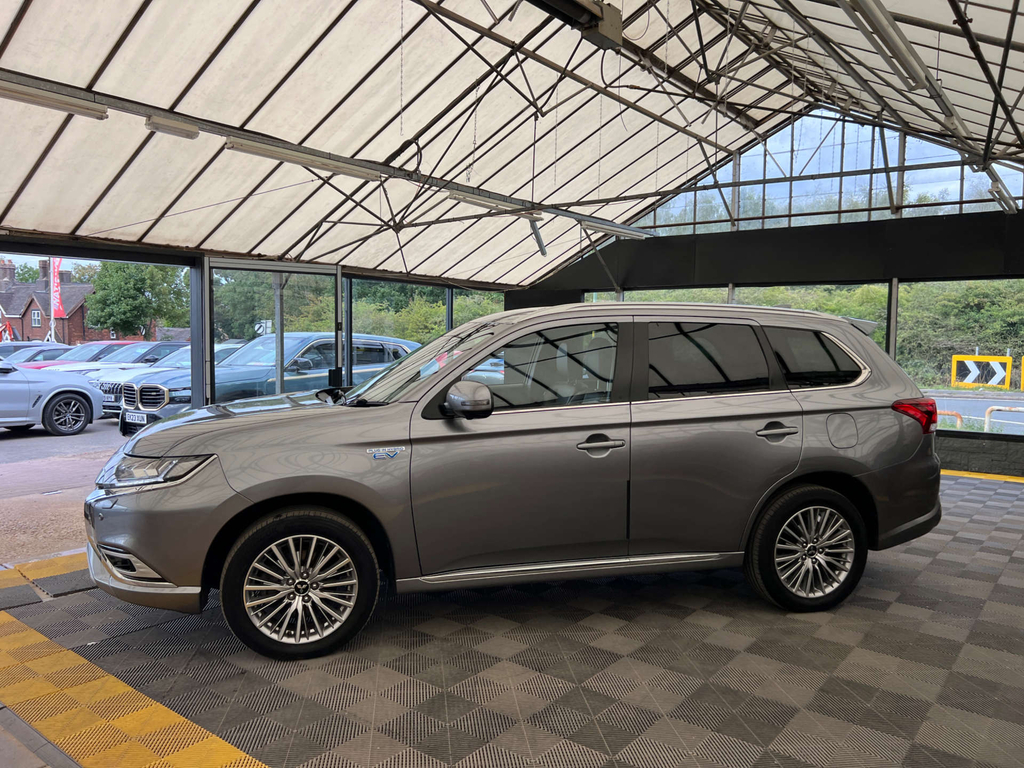 Mitsubishi Outlander Suv Grey #3