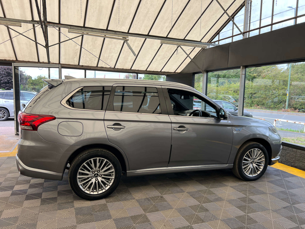 Mitsubishi Outlander Suv Grey #6