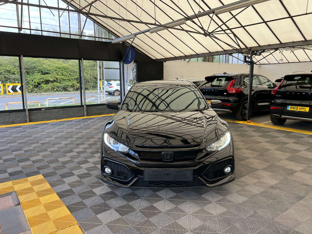 Honda Civic Hatchback Black #2