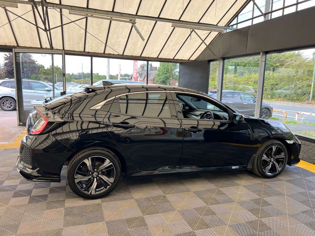 Honda Civic Hatchback Black #5