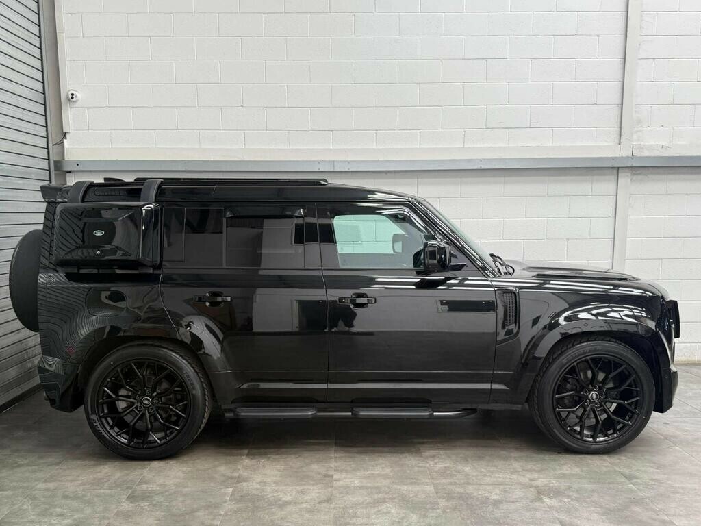 Land Rover Defender 110 3.0 D250 Mhev S Black #3