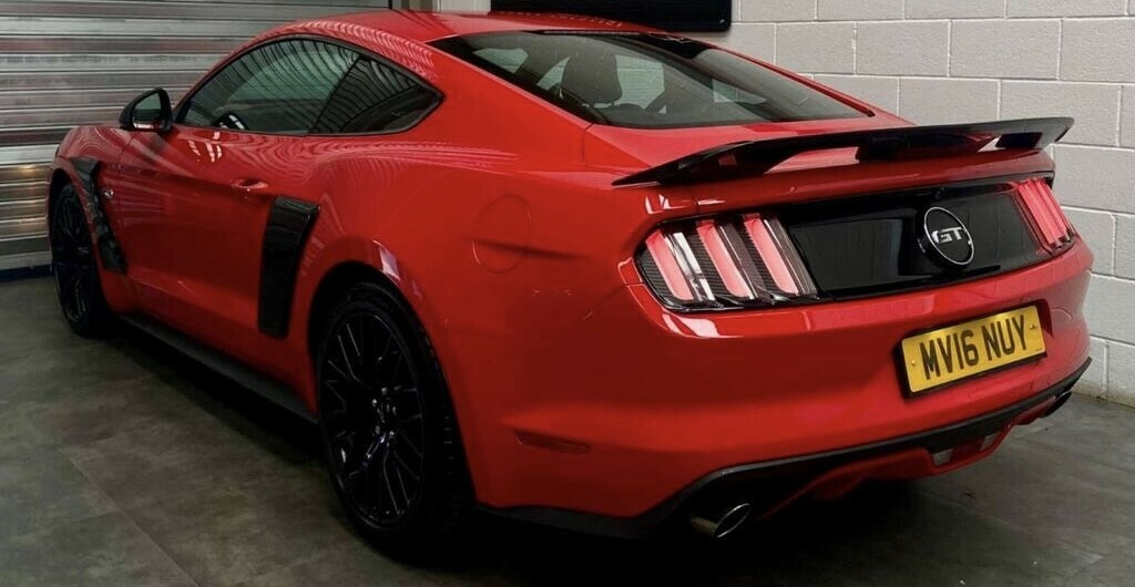 Ford Mustang 2016 5.0 V8 Gt Fastback Selshift Euro 6 Black #11