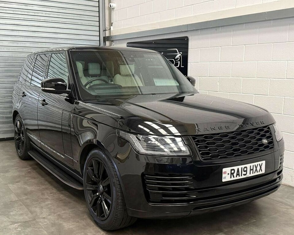 Land Rover Range Rover 3.0 Sd V6 Vogue 201919 Black