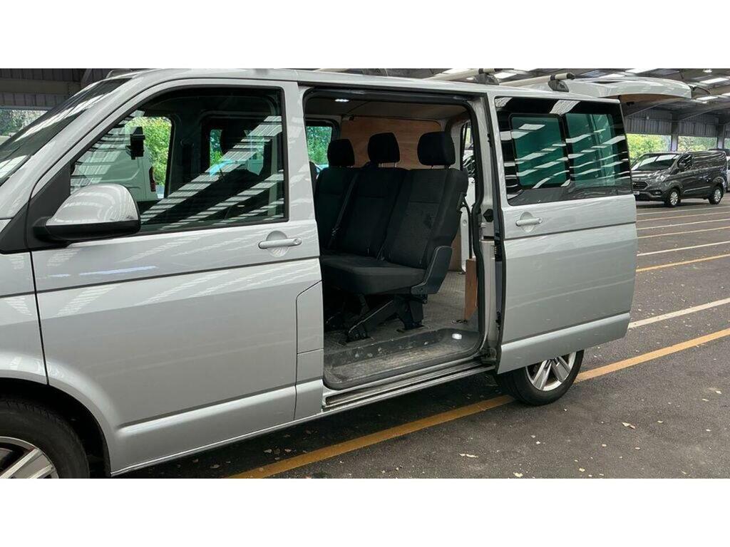 Volkswagen Transporter 2.0 Tdi T32 Highline Kombi Fwd Swb Euro 6 Ss Silver #3