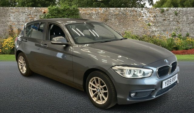 BMW 1 Series 1.5 116D Se Business Hatchback E Grey