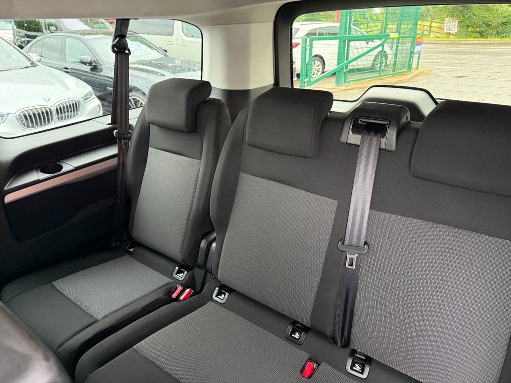Toyota PROACE 2.0D Design Medium Black #12