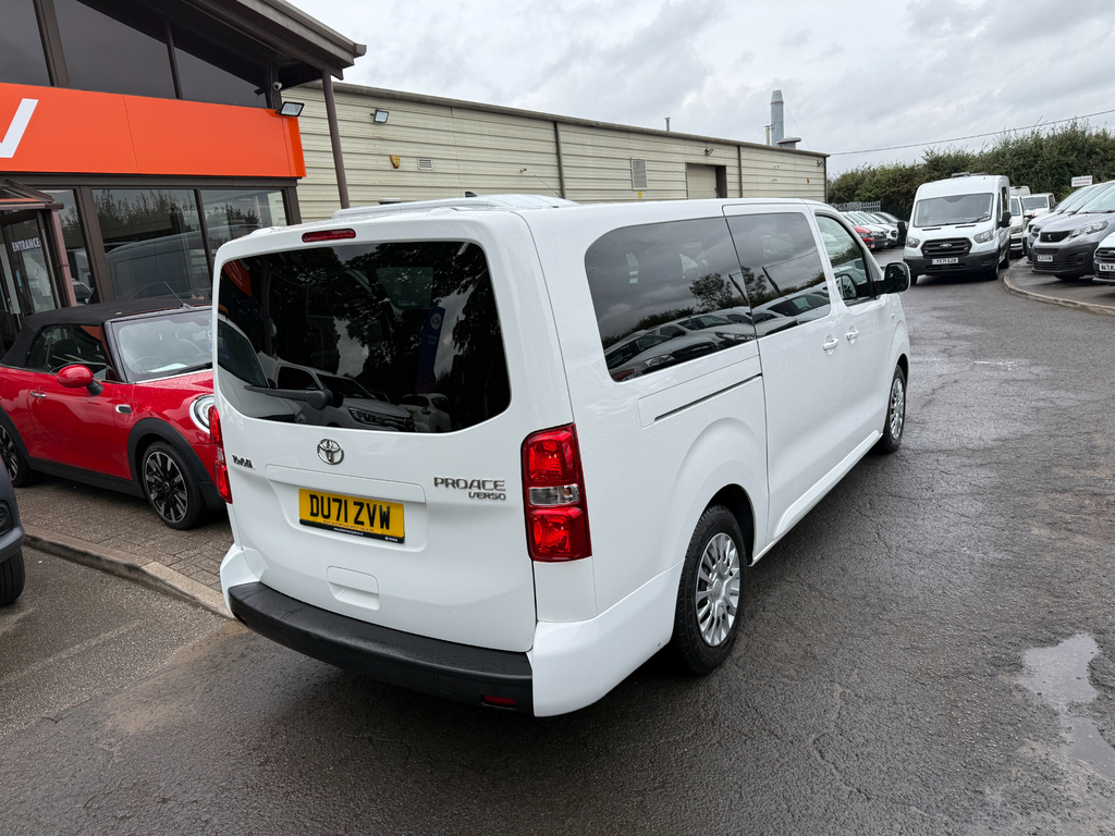 Toyota PROACE D-4d L2 Shuttle Minibus 9 Seater No Vat White #3