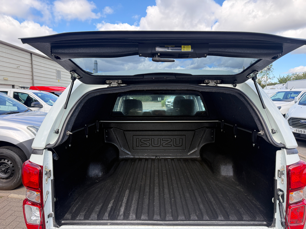 Isuzu D-Max Dl20 Dcb Truckman Top 4X4 White #4