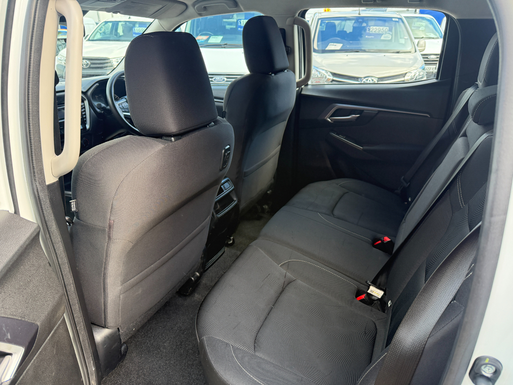 Isuzu D-Max 1.9 Td V-cross Pickup Double Cab Grey #9