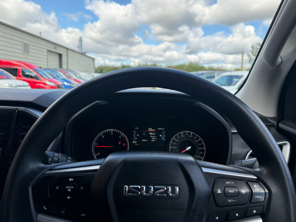 Isuzu D-Max 1.9 Td V-cross Pickup Double Cab Grey #15