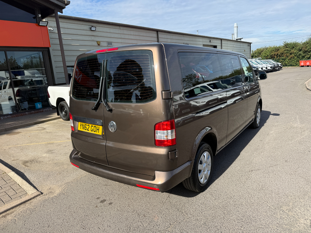 Volkswagen Transporter Shuttle T30 Tdi Shuttle Se Dsg Half Camper No Vat Brown #3