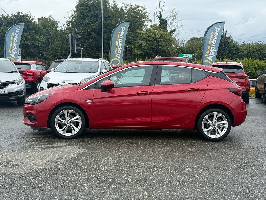 Vauxhall Astra Turbo Sri Nav AV20RZG Red #4