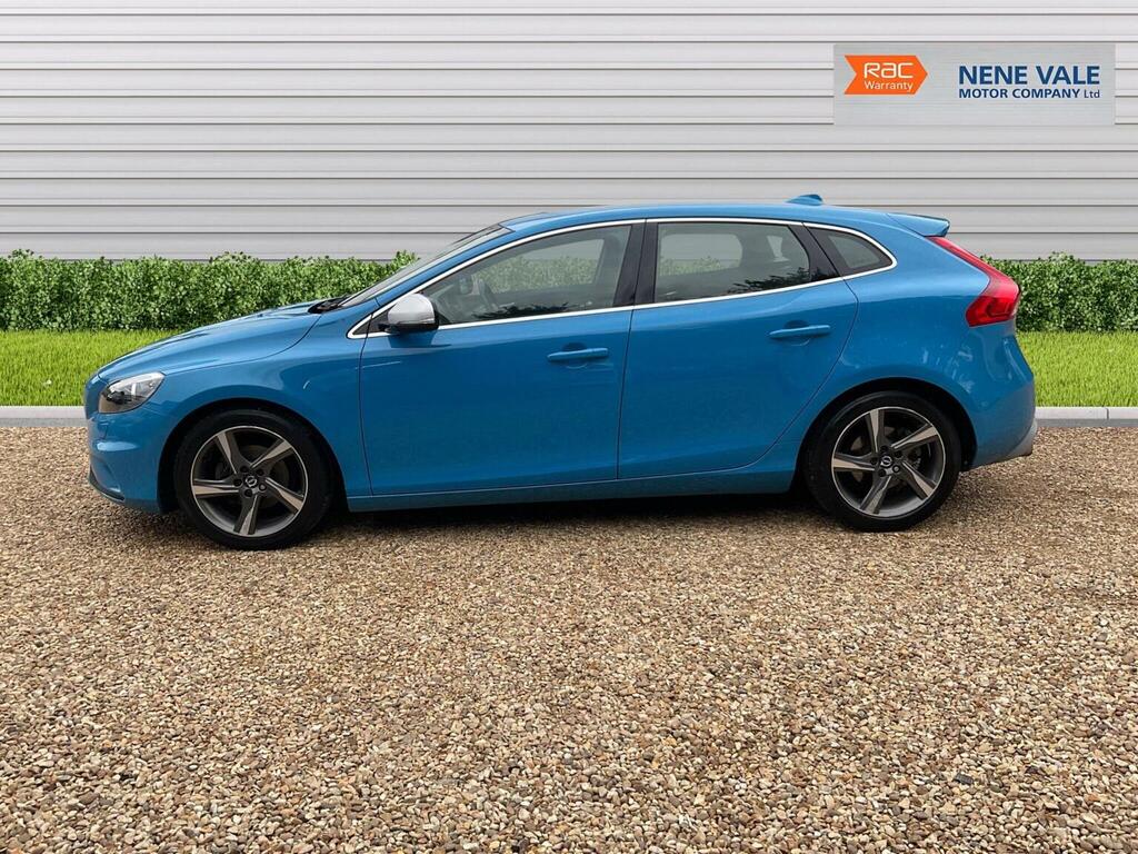 Volvo V40 1.6 D2 R-design Euro 5 Ss Blue #4