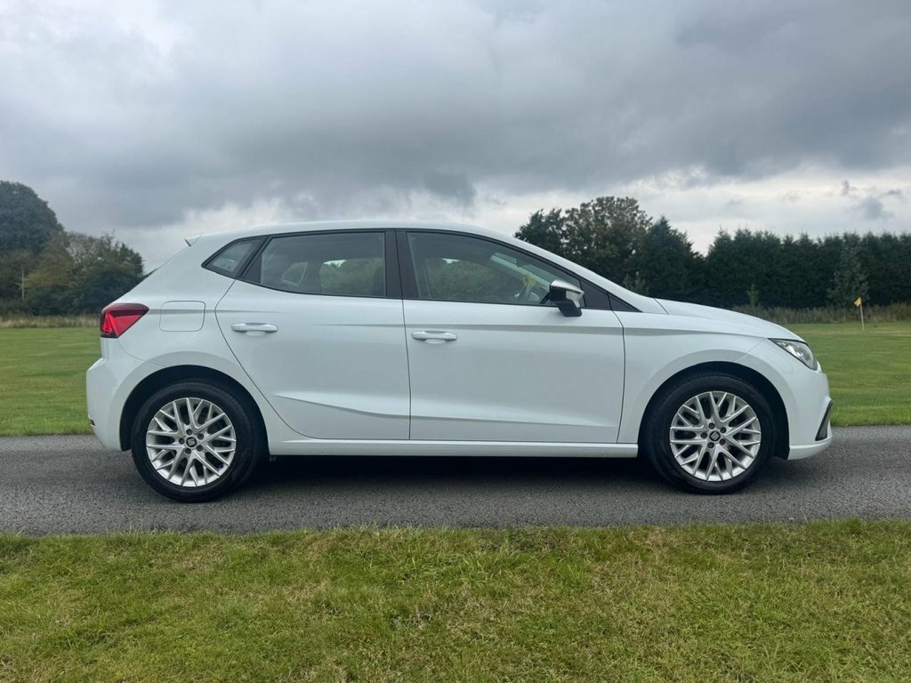 Seat Ibiza 1L Se Technology PY68AMX White #2