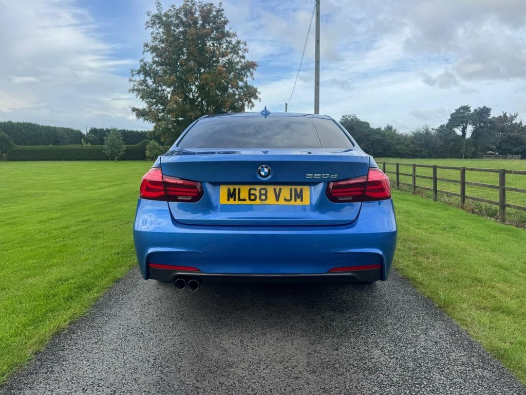 BMW 3 Series 2L M Sport Shadow Edition ML68VJM Blue #4