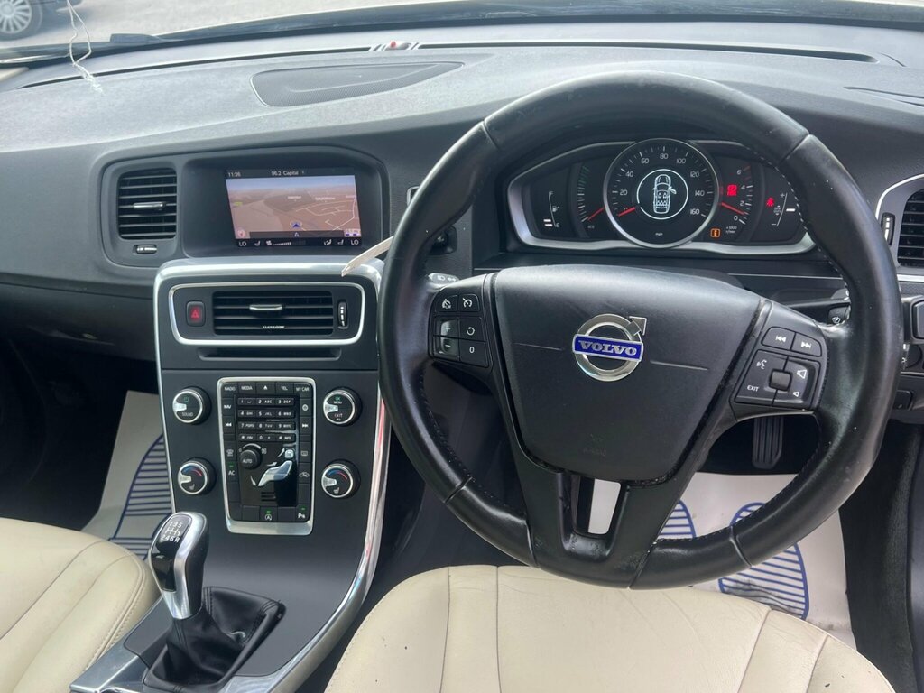 Volvo S60 2.0 B5p Plus Dark  #17
