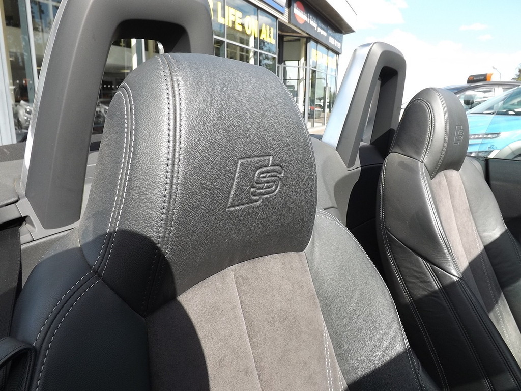 Audi TT Convertible 1.8 Tfsi Sport 201717 Black #28