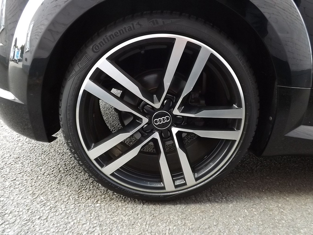 Audi TT Convertible 1.8 Tfsi Sport 201717 Black #42