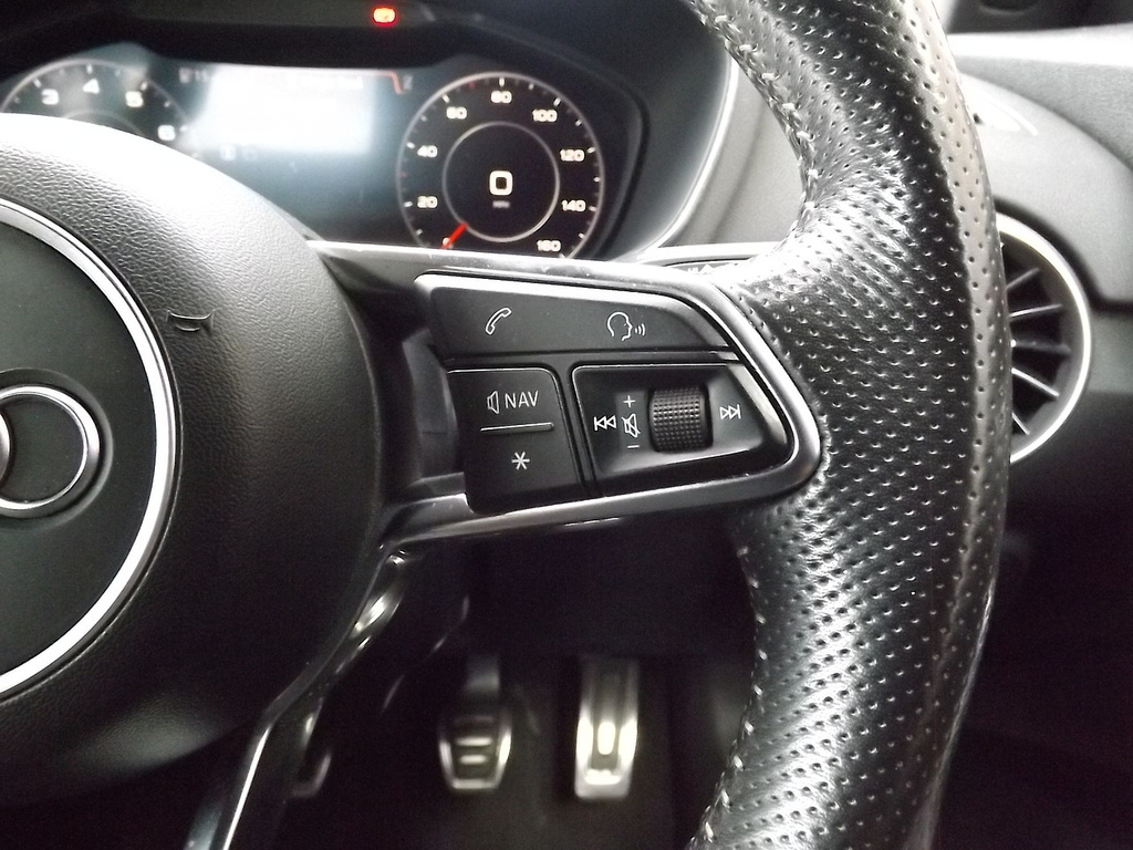 Audi TT Convertible 1.8 Tfsi Sport 201717 Black #19