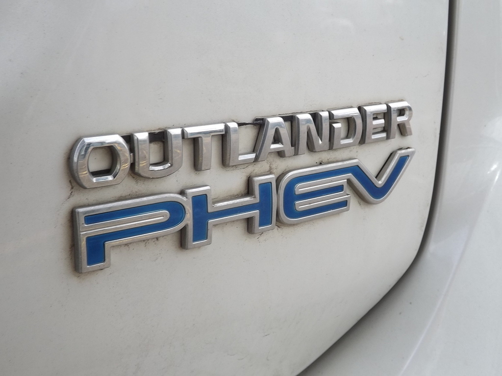 Mitsubishi Outlander H Gx5h White #5