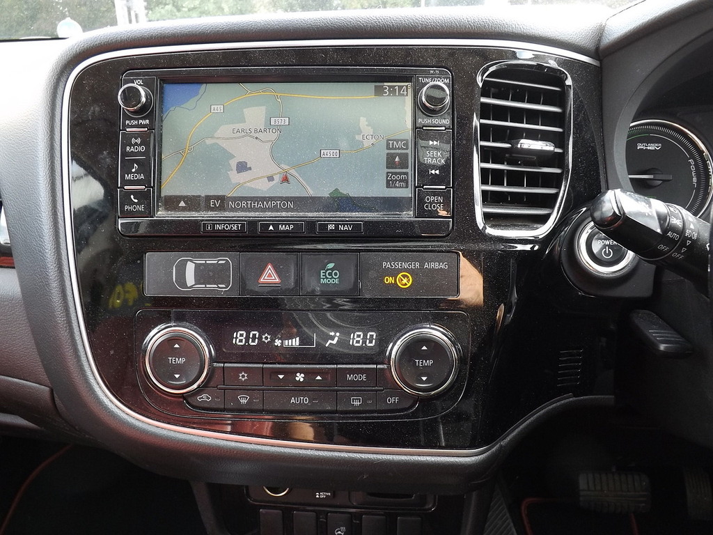 Mitsubishi Outlander Phev Gx 5Hs 5-Door Black #17