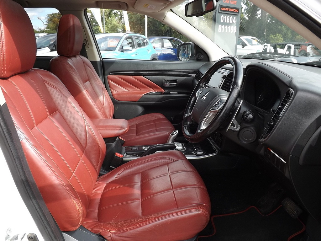 Mitsubishi Outlander Phev Gx 5Hs 5-Door Black #23
