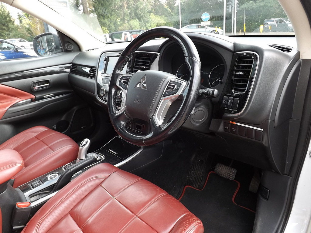 Mitsubishi Outlander Phev Gx 5Hs 5-Door Black #22