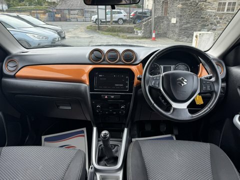 Suzuki Vitara Sz-t Black