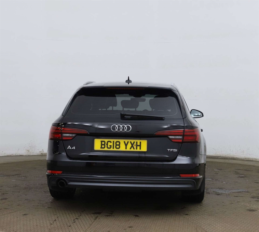 Audi A4 Avant 2L S Line Black #11