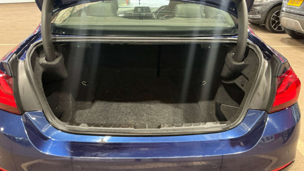 BMW 4 Series Gran Coupe Hatchback Blue #10