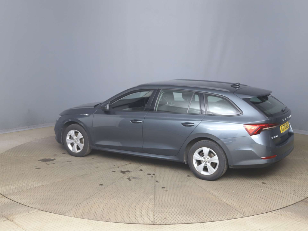 Skoda Octavia Act Se Technology Estate Euro 6 Ss Grey #6