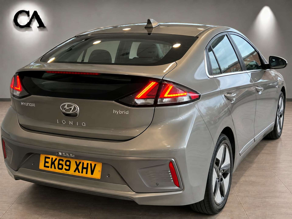 Hyundai Ioniq Hatchback Blue #17