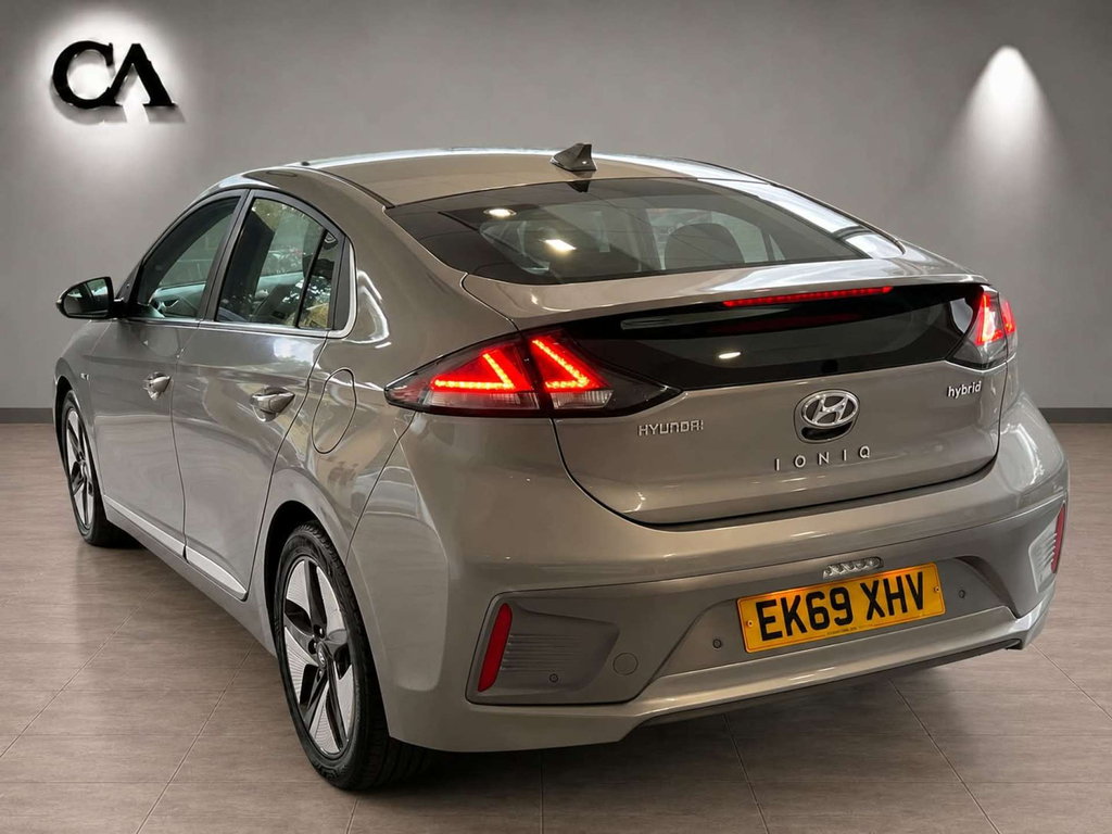 Hyundai Ioniq Hatchback Blue #19