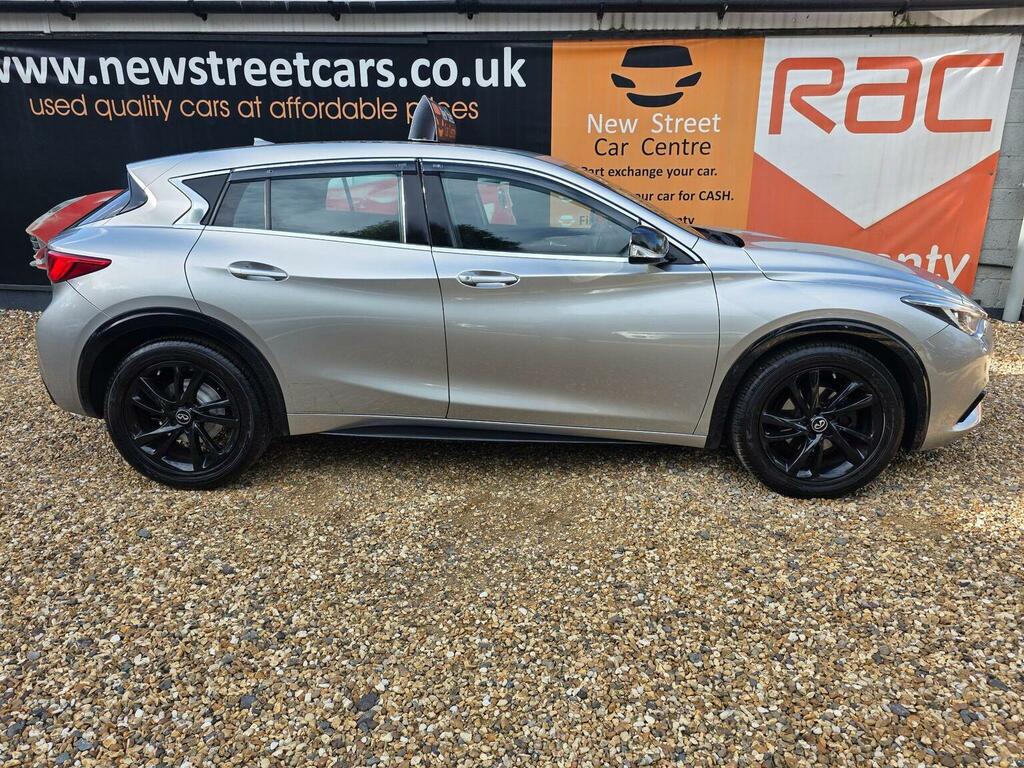 Infiniti Q30 1.5D Se Euro 6 Ss Silver #4