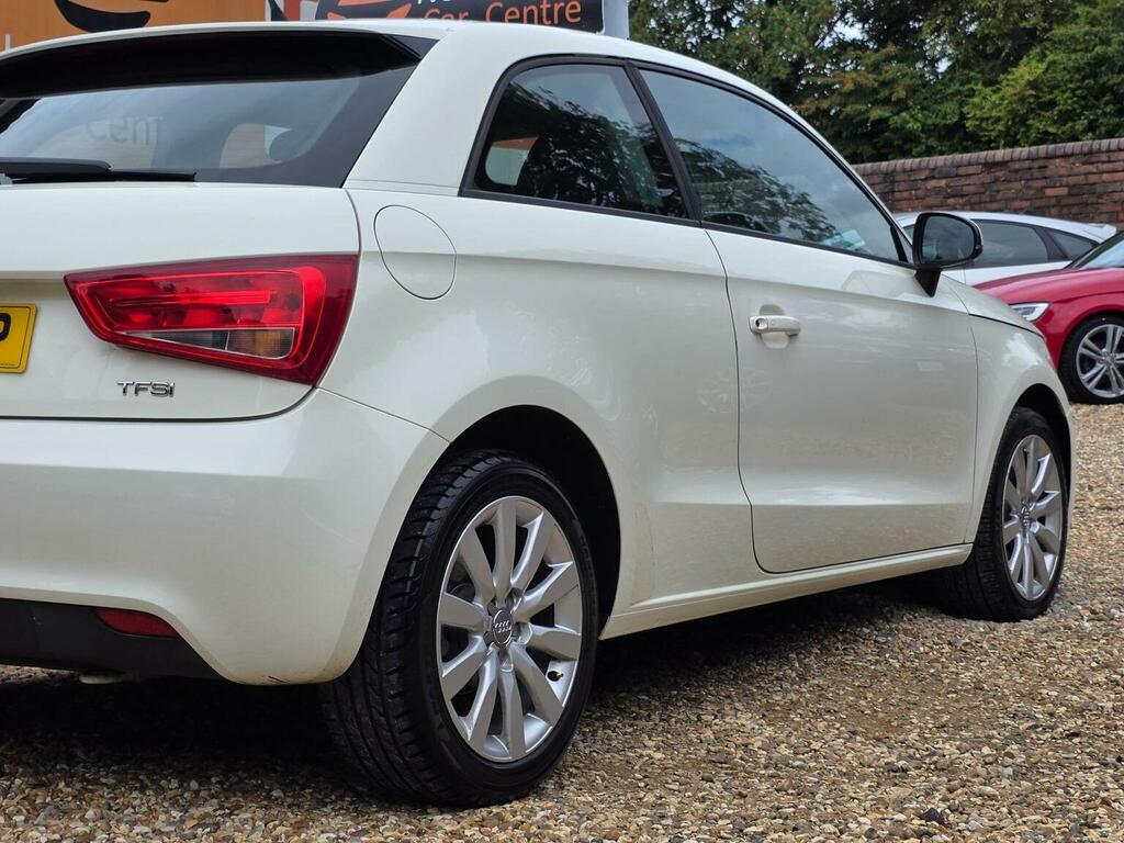 Audi A1 Tfsi Sport Red #9