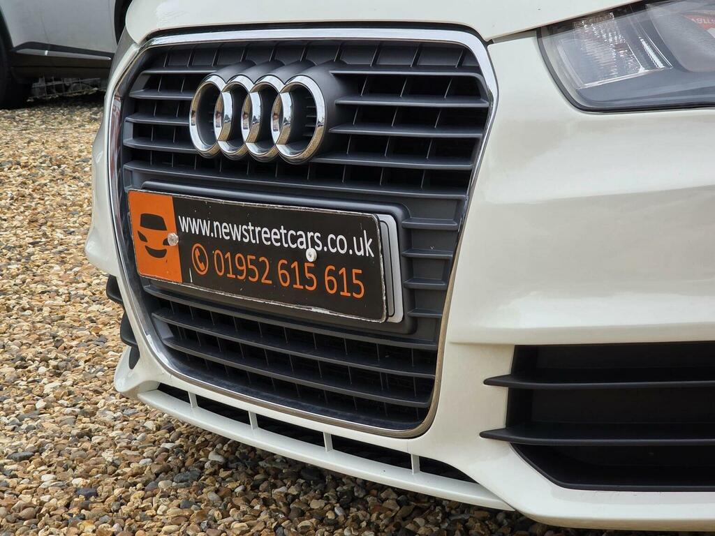 Audi A1 Tfsi Sport Red #16