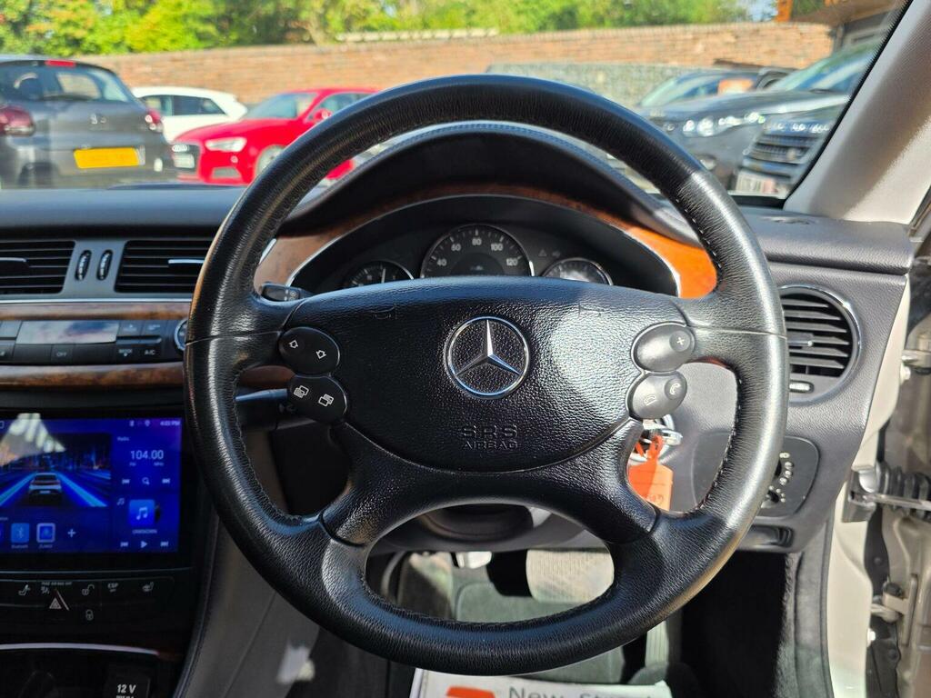 Mercedes-Benz CLS Saloon 3.0 Cls320 Cdi Coupe 7G-tronic 200808 Silver #4