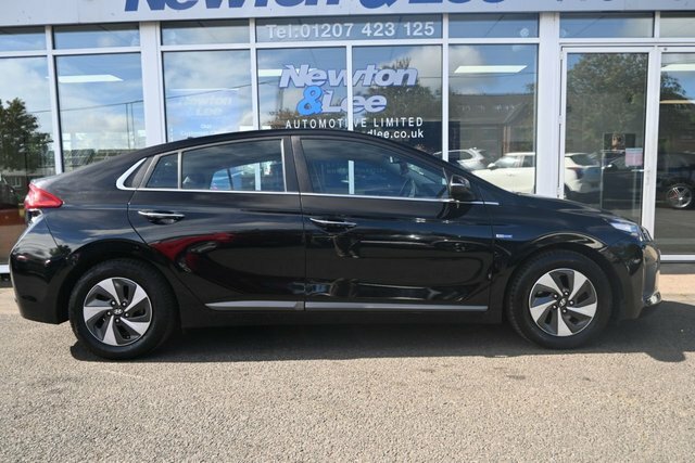 Hyundai Ioniq 1.6 H-gdi Premium Hatchback Hybrid Dct Black #6