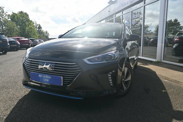Hyundai Ioniq 1.6 H-gdi Premium Hatchback Hybrid Dct Black #3