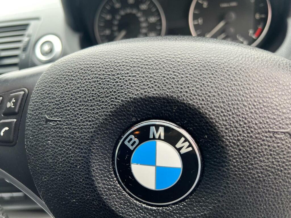 BMW 1 Series Coupe 123D Black #46