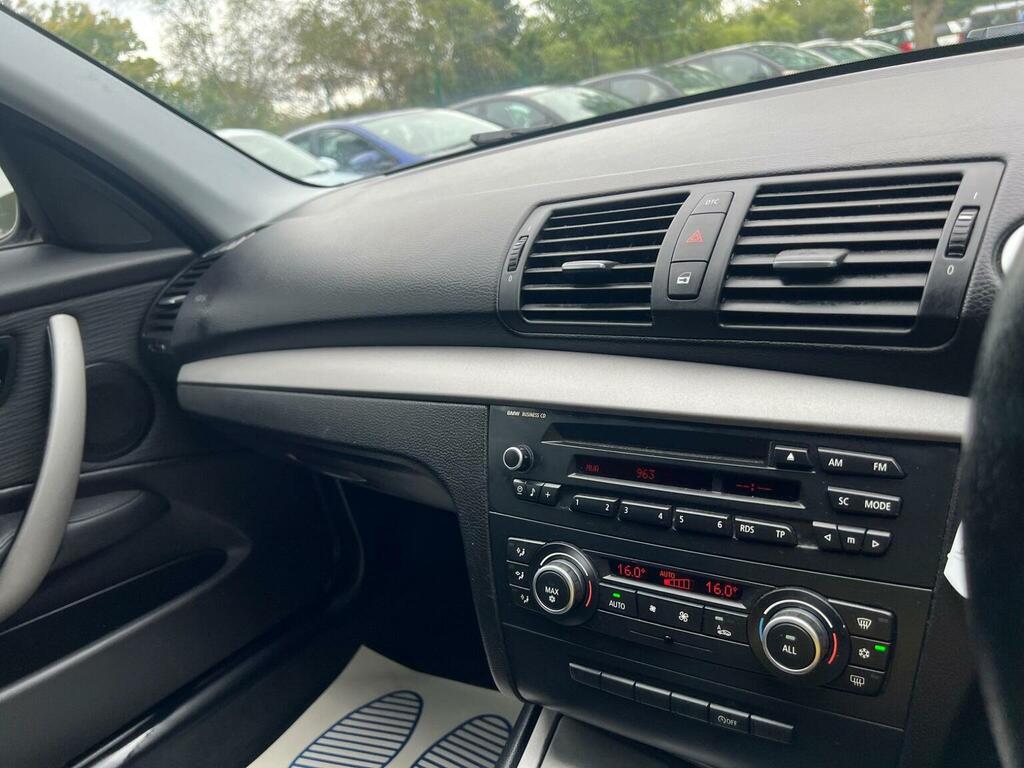 BMW 1 Series Coupe 123D Black #21