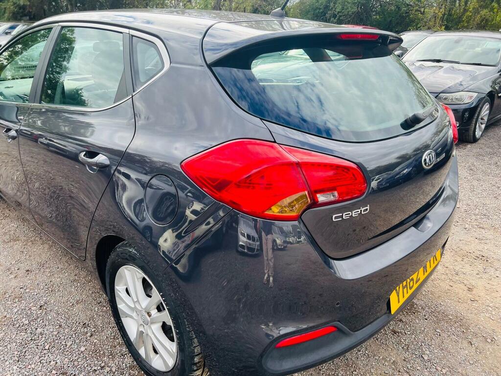 Kia Ceed 1.6 3 With 0 Road Tax Grey #9