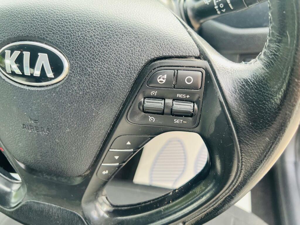 Kia Ceed 1.6 3 With 0 Road Tax Grey #27