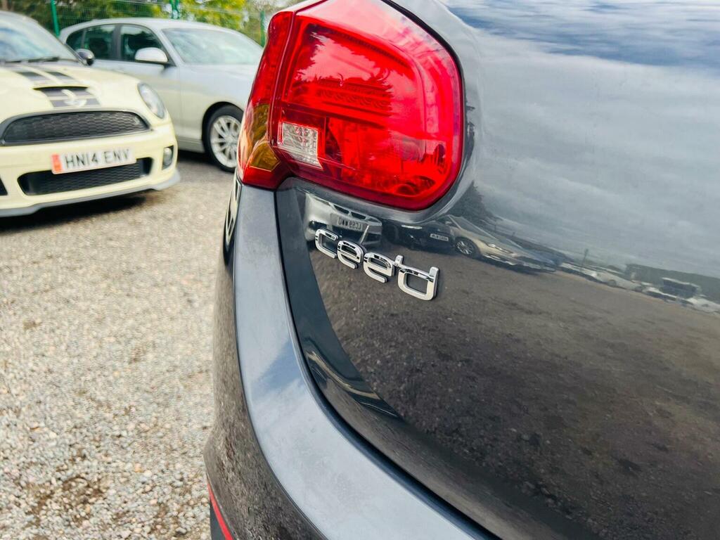 Kia Ceed 1.6 3 With 0 Road Tax Grey #40