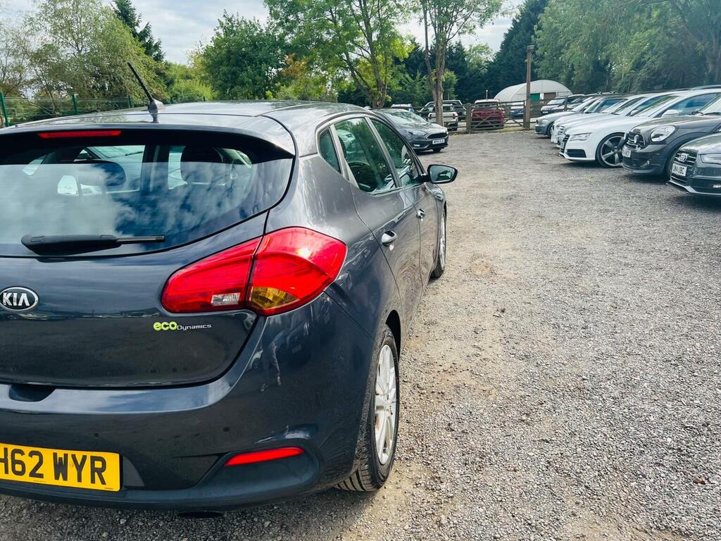 Kia Ceed 1.6 3 With 0 Road Tax Grey #15